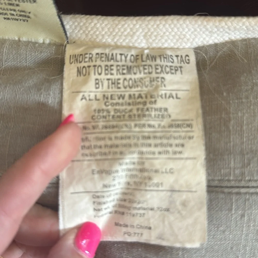 DOMAIN Taupe Ivory Linen Blend Medallion Embroidered Feather Pillow EUC $75